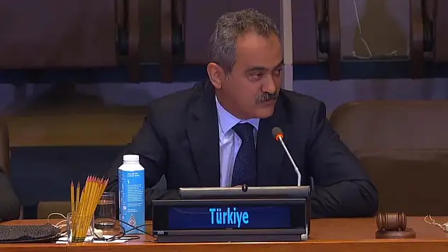 Bakan Özer, Yüksek Düzeyli Eğitim Bakanları Toplantısı'nda mevkidaşlarına hitap etti