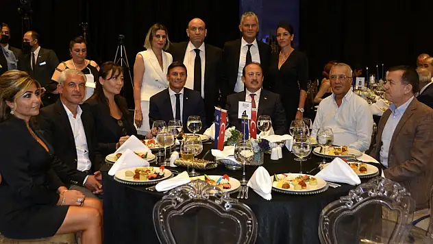 Zanetti, Mersin'de akademi açılışına katıldı