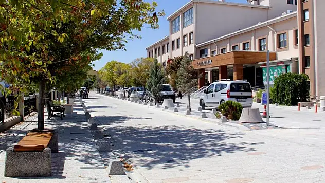 Cihanbeyli'nin altyapısı ve üstyapısında dönüşüm sürüyor