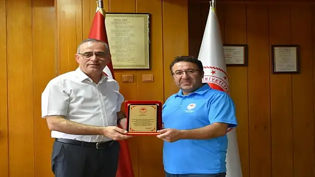 Öğrencilere 5 bin 750 adet balık-ekmek dağıtıldı