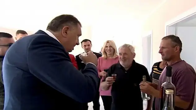 Milorad Dodik'ten küstah açıklama: 'Sırbistan'ın 2 devleti var'