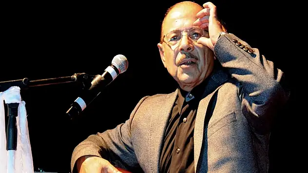 Gönüllerin 'garip' ozanı: Neşet Ertaş