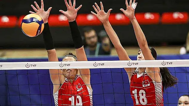 Filenin Sultanları, Dünya Şampiyonası'na mağlubiyetle başladı