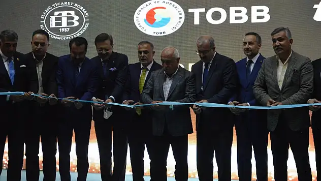 Hisarcıklıoğlu: 29 Ekim'de TOGG fabrikasını açıyoruz