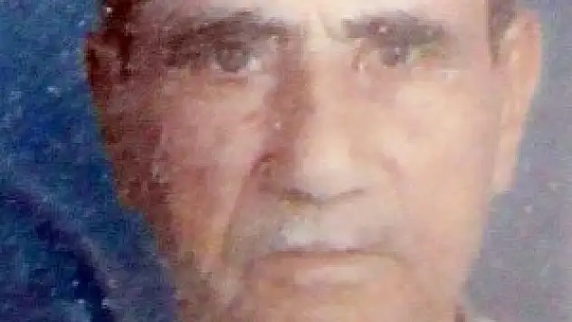 Asansör boşluğu can aldı