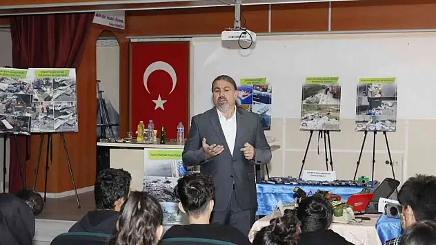 Verilen bu seminerle öğrenciler daha bilinçli