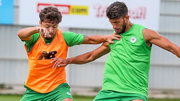 Konyaspor, Ümraniye maçına bileniyor! O isim takıma katıldı