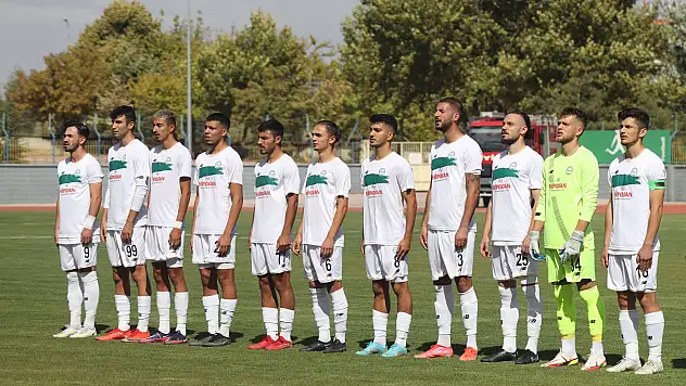 1922 Konyaspor'a son dakika golü şoku!