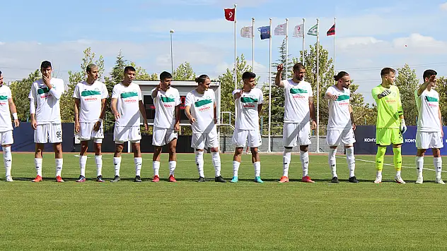 1922 Konyaspor lige döndü!