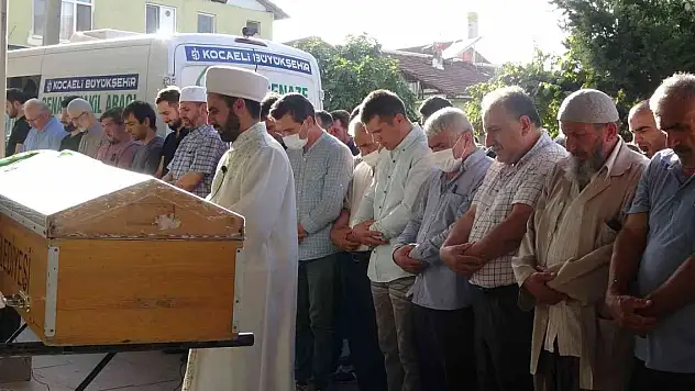 Kızı gibi kendisi de trafik kazasında öldü