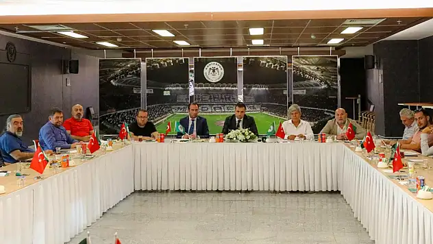 Başkan Özgökçen sitem etti! İşte Ümraniyespor maçı için satılan bilet sayısı