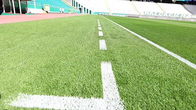 Konyaspor'un stadı hazır! Çizgiler de çekildi