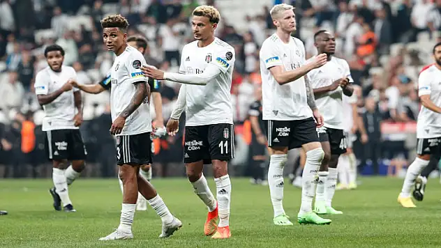 Fenerbahçe, Beşiktaş deplasmanından bir puanla döndü