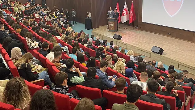 Uluslararası Balkan Üniversitesi akademik açılışı gerçekleştirildi