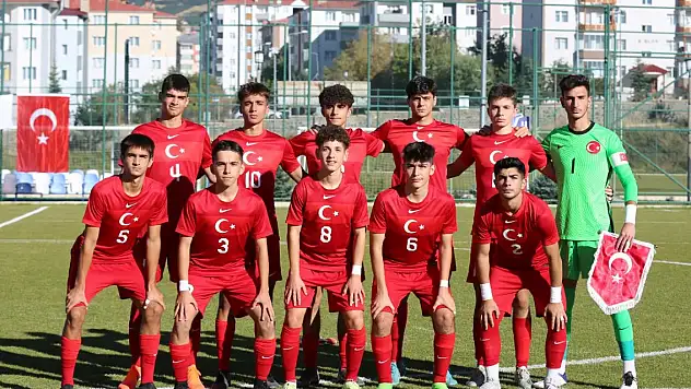 Konyaspor'da 2 oyuncuya milli davet