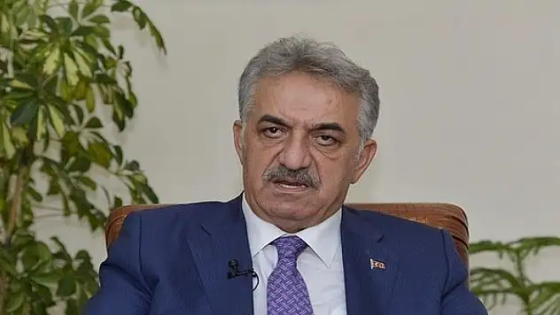 AK Parti'den 'başörtüsü' açıklaması