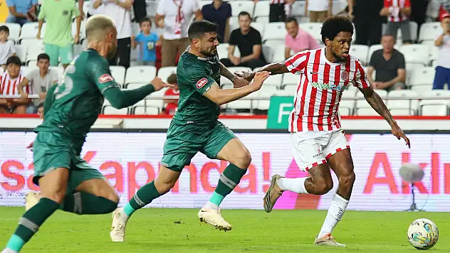 Konyaspor'da o isim cezalı duruma düştü!