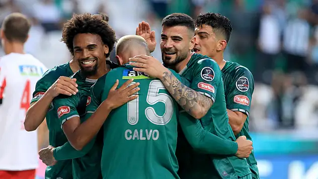 Konyaspor evinde gol yemeyen tek takım!