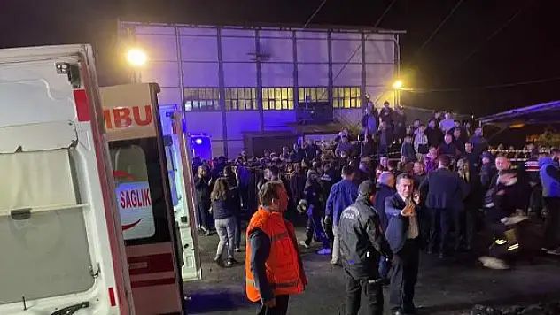 Bakanlar patlama bölgesinde