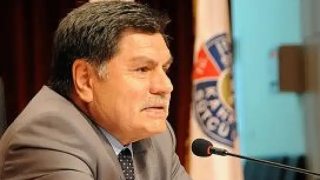 'Gazete küpürleriyle parti kapatmak zalimliktir'