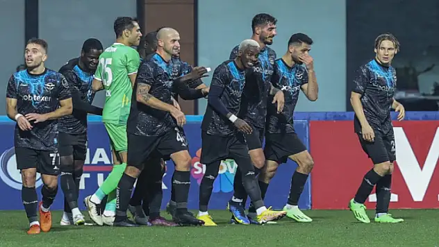 Adana Demirspor dört dörtlük