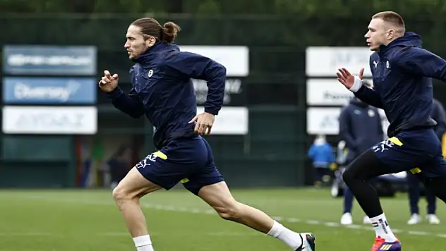 Fenerbahçe'nin Ankaragücü maç kadrosu belli oldu