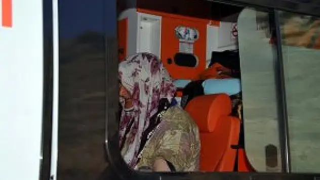 Tarım işçilerini taşıyan traktör devrildi: 4 yaralı