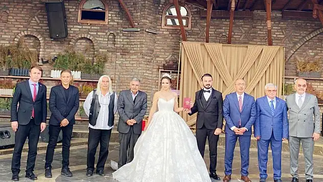 Merve ile Abdullah'ın mutlu günü