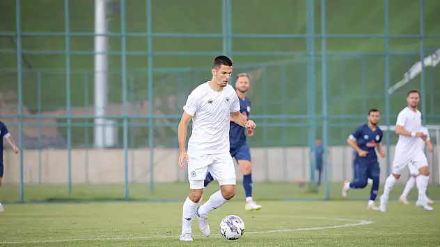 Konyaspor'da Pavicic kayıplara karıştı