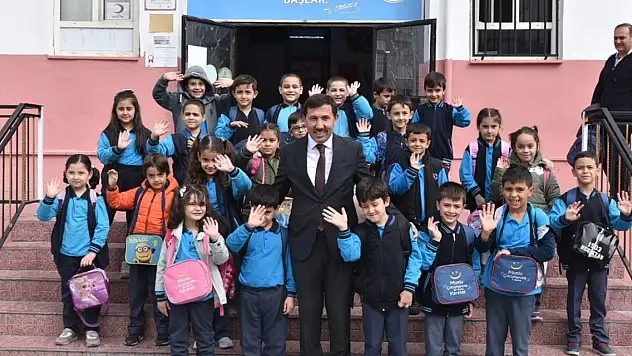 Karatay Belediyesi'nin eğitime desteği sürüyor