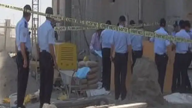 İnşaatta iskele çöktü: 2 ölü, 4 yaralı