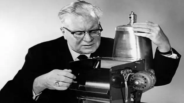 Fotokopi makinesi 84 yaşında