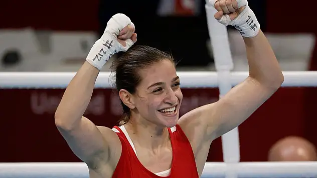 Buse Naz Çakıroğlu, Avrupa şampiyonu oldu