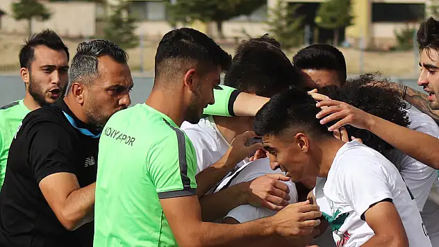 1922 Konyaspor, deplasmanda güldü