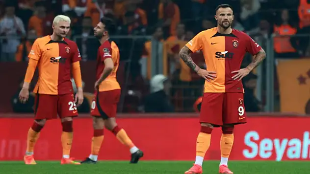 Galatasaray'da puan kayıpları sürüyor