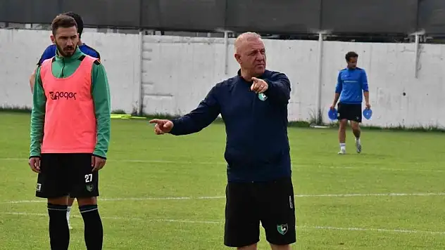 1. Lig ekibinde ayrılık