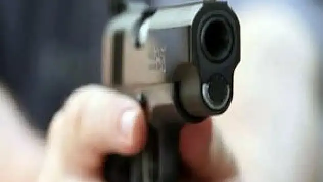 Adliyede silahlı çatışma