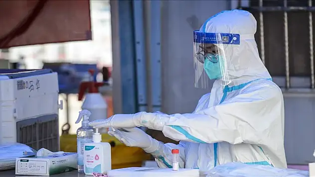 'Solunabilir' Kovid-19 aşısı uygulanmaya başladı! Bir bardak süt içmiş gibi...