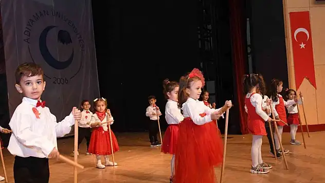 Miniklerin Cumhuriyet coşkusu