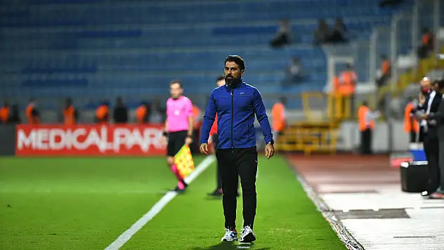 Konyaspor'da İlhan Palut ilk peşinde!