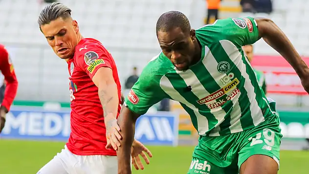 Konyasporlu Uche'den ilk asist!