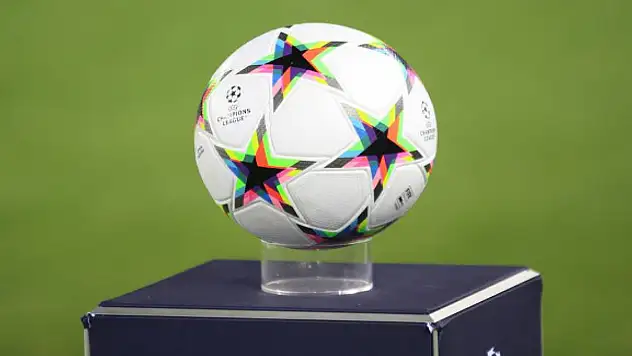 UEFA Şampiyonlar Ligi gruplarında son hafta heyecanı