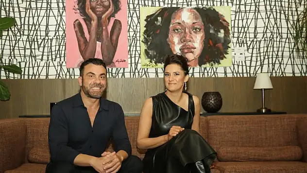 Kadınların hikayeleri portrelerle sergileniyor