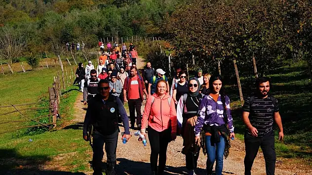 Doğa tutkunları sonbaharın her tonunu keşfetti