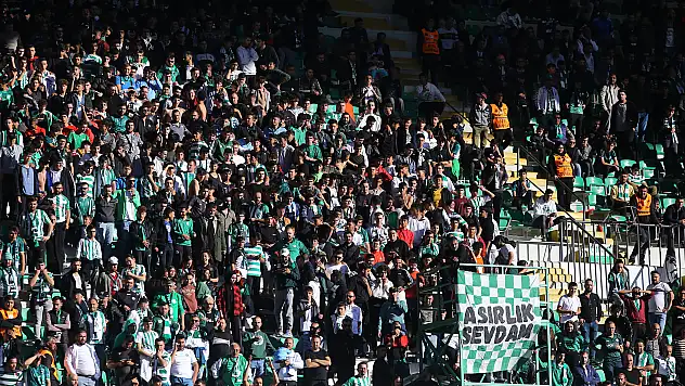 Konyaspor'un maçını kaç kişi izledi?