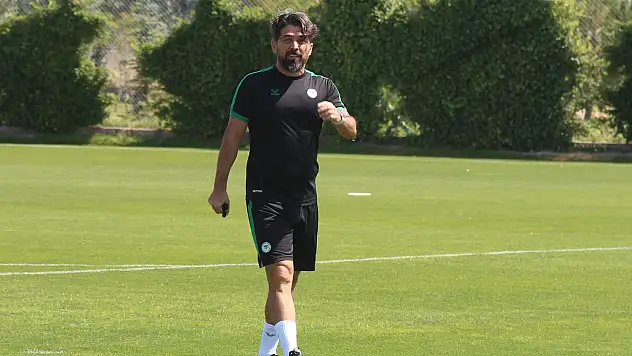 Konyaspor'da Palut ve Diouf basın karşısına çıkacak