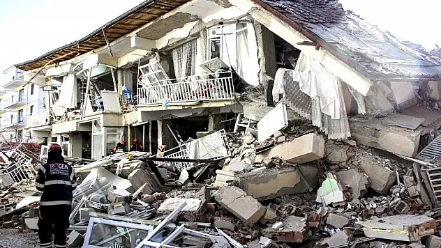 En şiddetli 10 deprem
