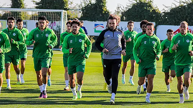 Konyaspor'a ilk gol yarıyor