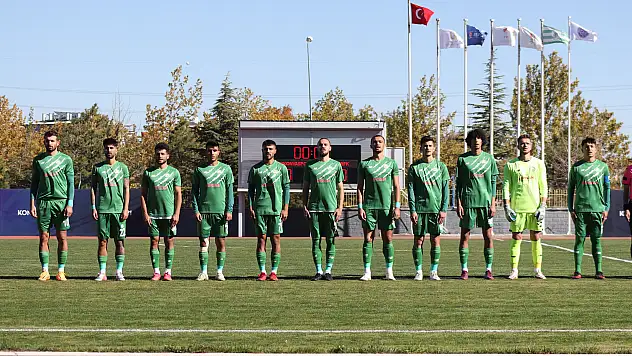 1922 Konyaspor çıkış peşinde!
