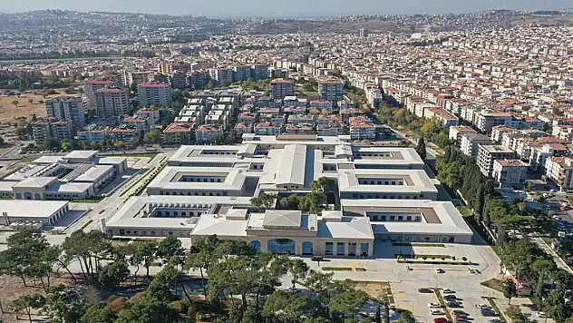 İzmir'deki 'acil durum hastanesi' hizmete açılıyor